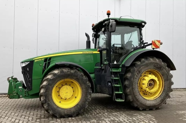 John Deere 8400R